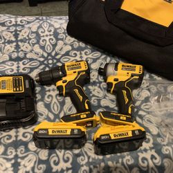 Dewalt Atomic 1/2 Drill Combo Kit 