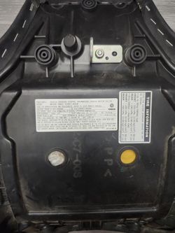 Yamaha Stock Seat