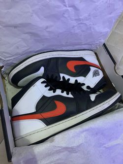 Jordan 1 Mid 11.5