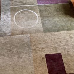 Area RUG 6 X 8 feet- Great For Office Or college