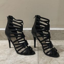 Black Heels 8 1/2 $20