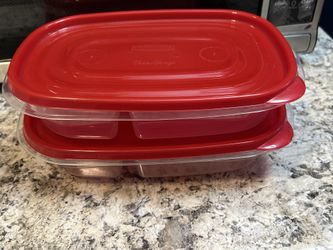 Rubbermaid TakeAlongs Containers