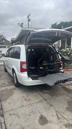 2014 Chrysler Town & Country