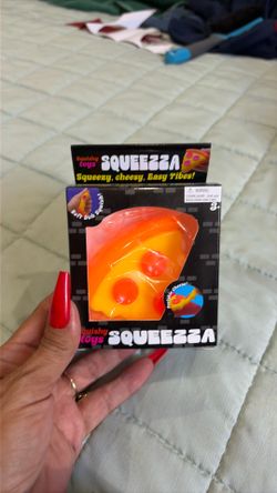 SQUEEZZA Pizza Squishy