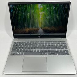 HP Laptop 15-FD0084WM 15" N200 1.0GHz 4GB RAM 128GB SSD