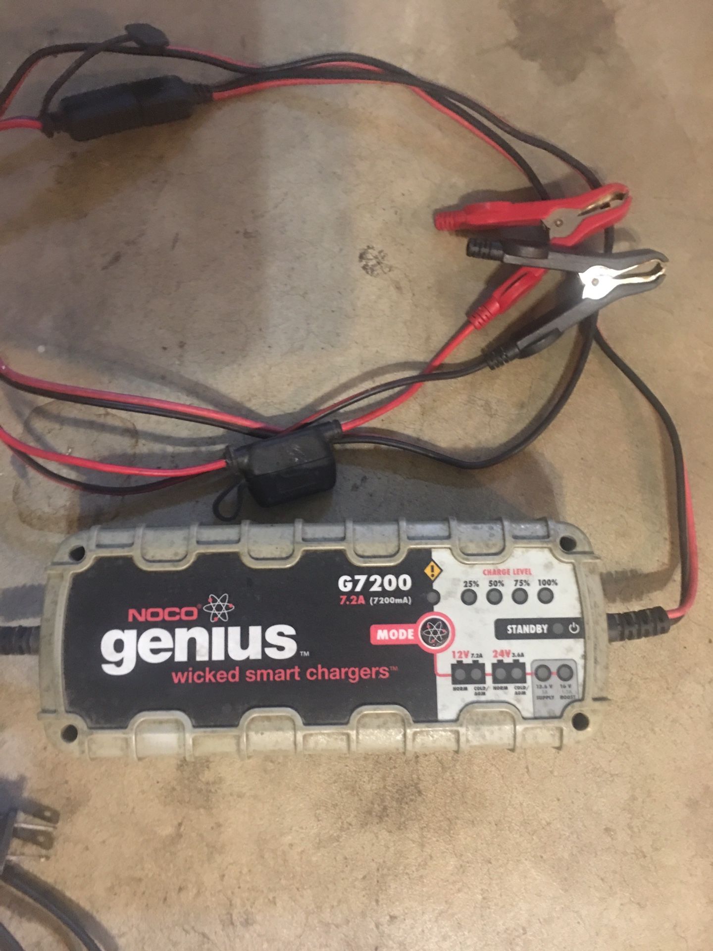 Battery Charger NOCO Genius G7200