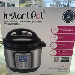 Instant Pot Duo Plus 9-in-1 Multi-Use Programmable Pressure Cooker 3-Quart 