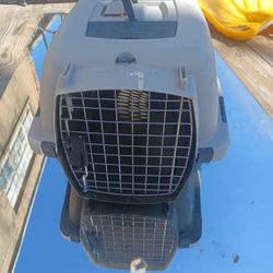 Petmate Carrier Kennel 