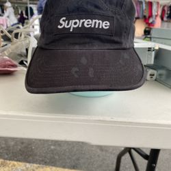 Supreme Hat 