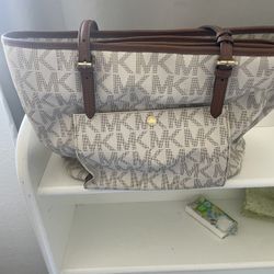 Michael Kors Purse 