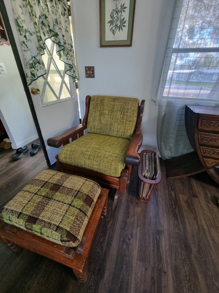 Vintage Wooden Rocking Chair with Ottoman