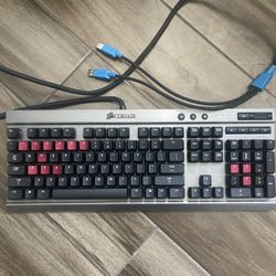Corsair K70 Blue Switch Gaming Keyboard