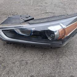 Hyundai Ioniq Headlight 