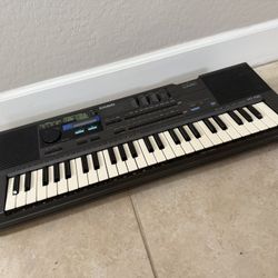Casio HT-700 Mini Keyboard/ Synth