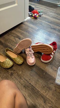 Girl Shoes Size 13 And 1 