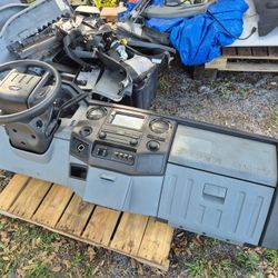 2016 F250 Loaded Dash and door panels