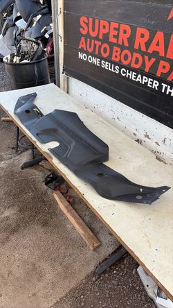 2019 Ram HD Radiator Support Upper cover OEM 2024