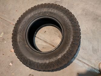 35" tires (35x12.5x17") - Atturo Trailblade qty: 2 - used