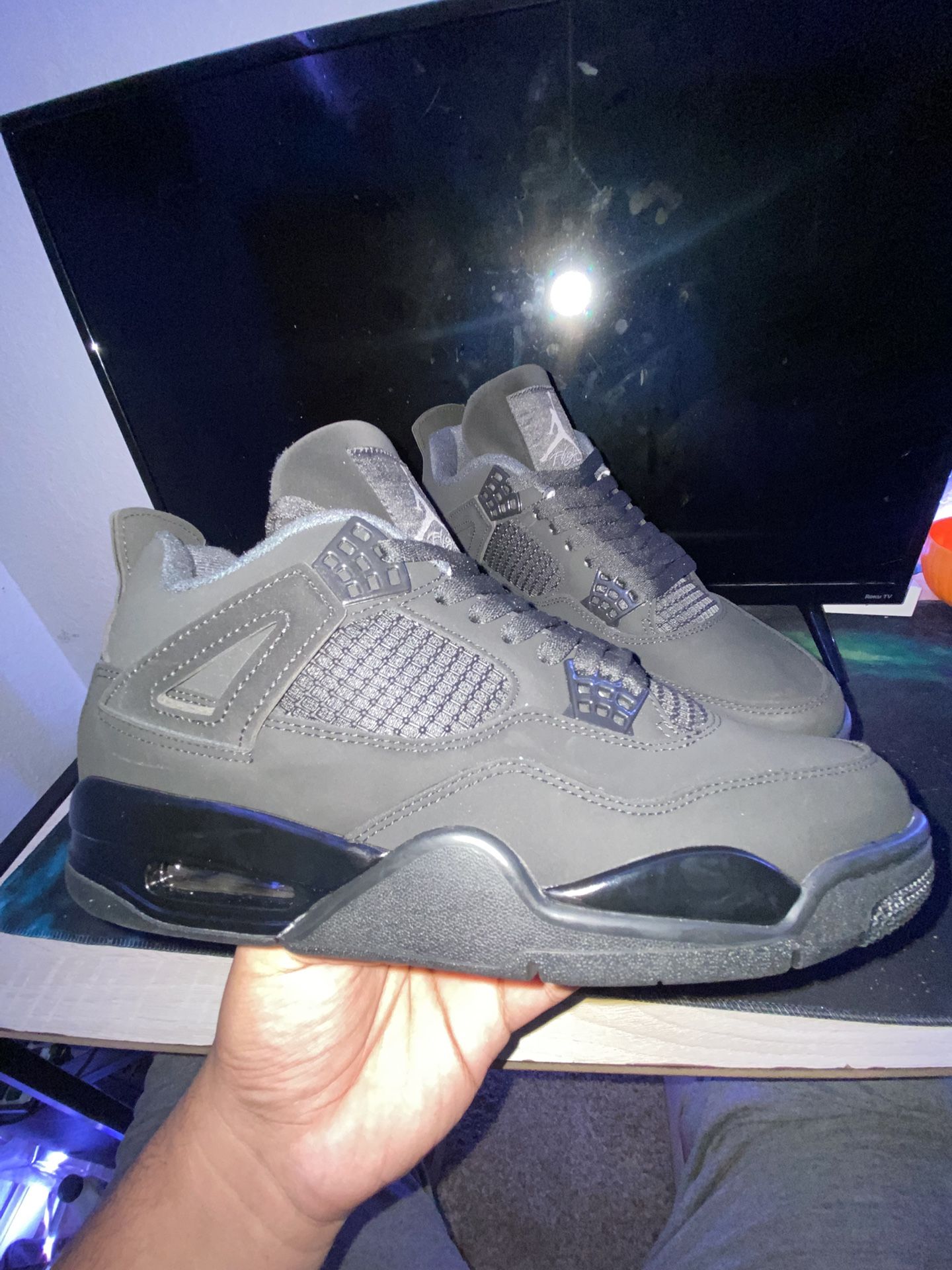 Jordan 4 retro “black cats”