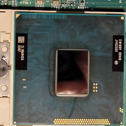 Laptop Core i5 2430M 2.4GH 8GB

