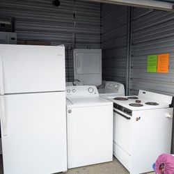 Necesitas lavadora, Secadora, Refrigerador, Estufa, Dishwasher, Microwave?