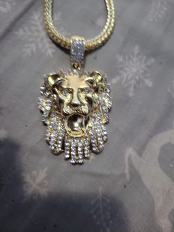 24k Gold Lion  White Dimeond Necklace