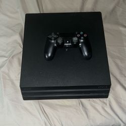 PS4 Pro 