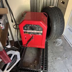  Lincoln Electric AC 225 Arc Welder