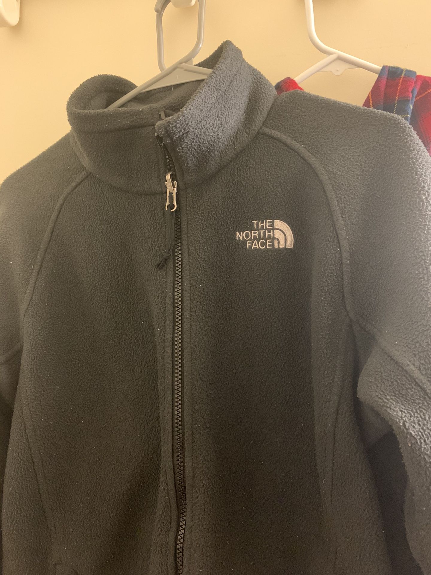 North face fleece jacket size L