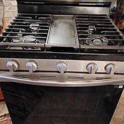 Perfectly Working Gas Stove 