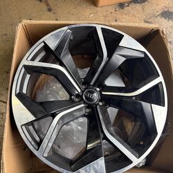 Set 22x10 Gloss Black 5x112 Offset +20