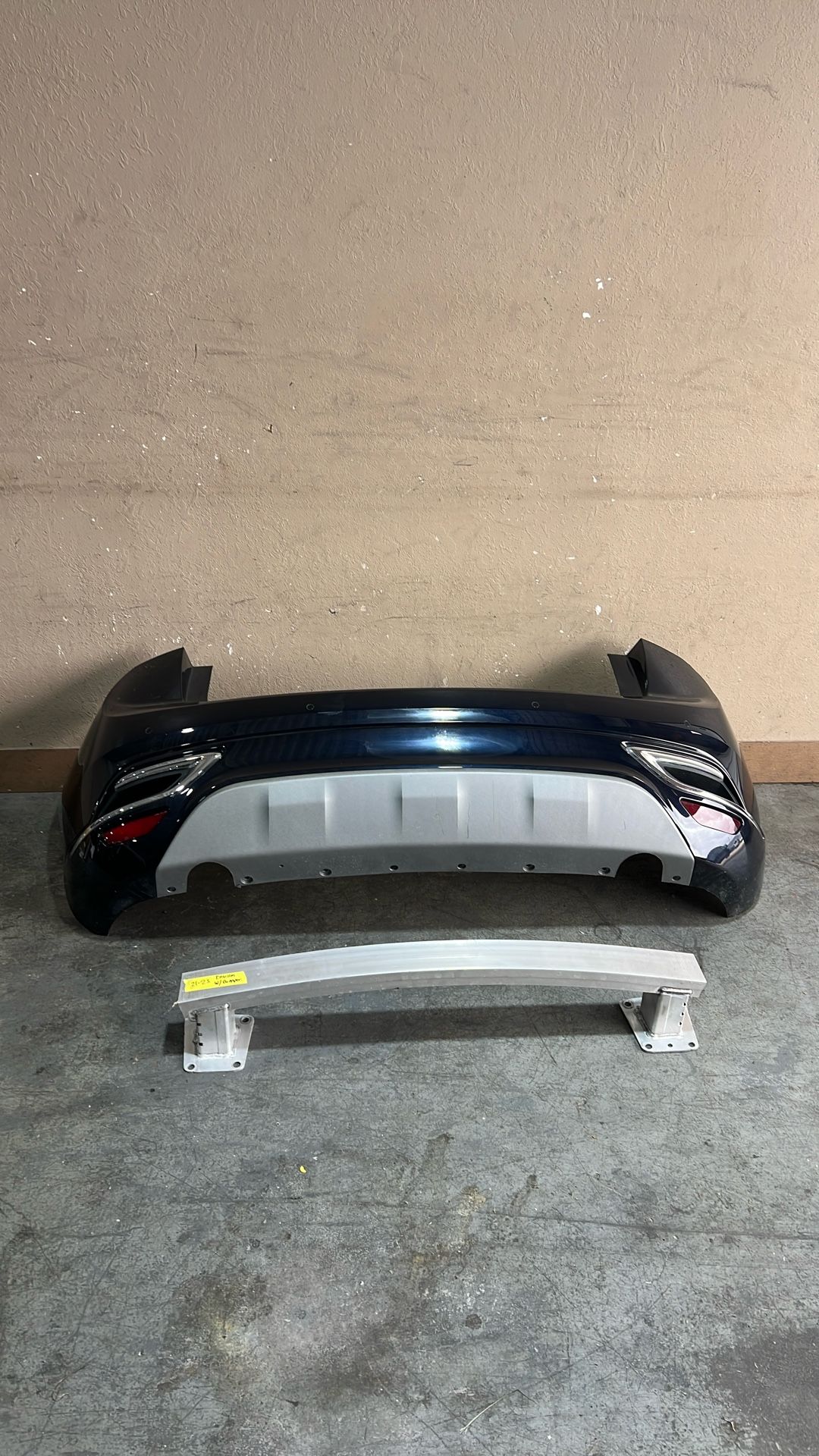 21-23 Buick Envision Avenir Rear Bumper Assembly Complete 2021 2022 2023