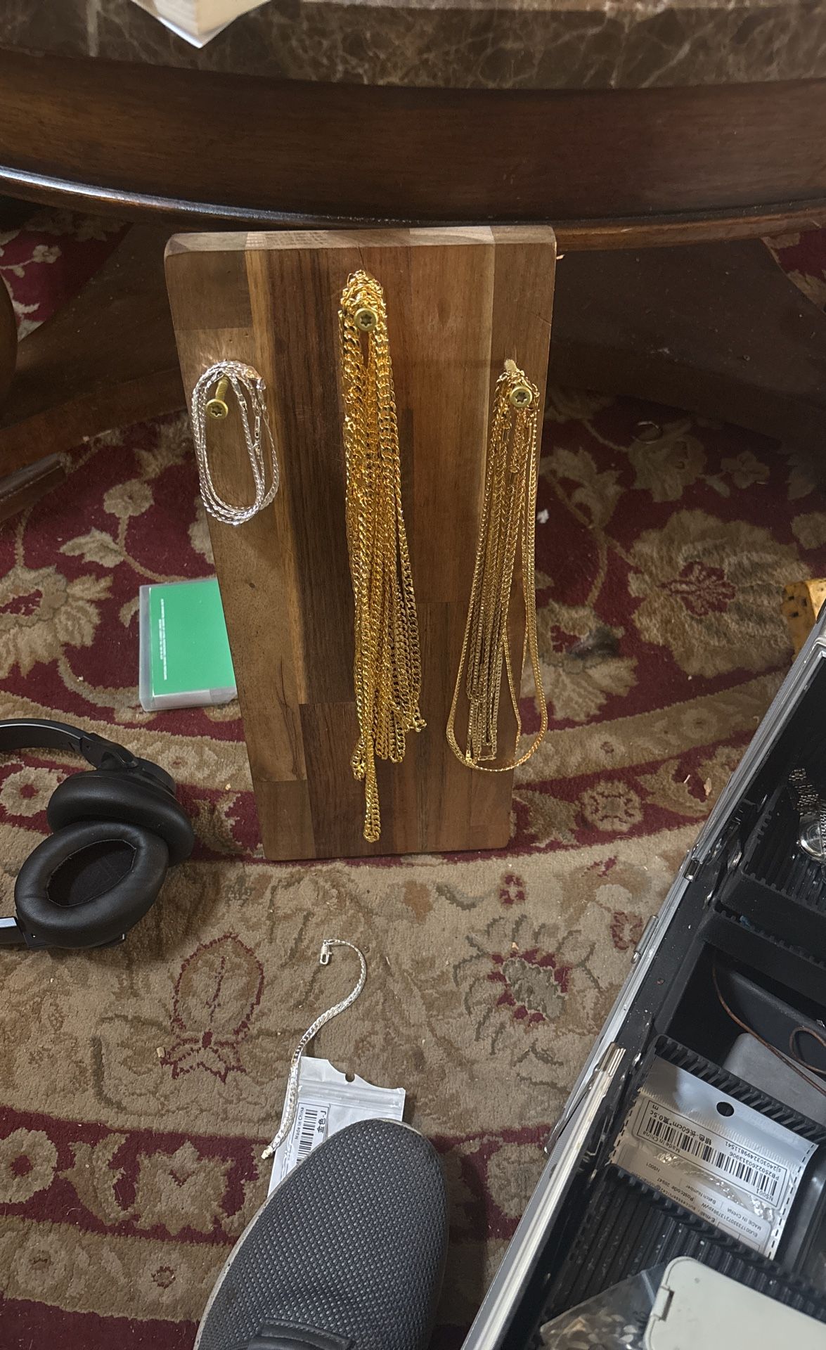 Whole Lot Of 18k Gold Played Chains