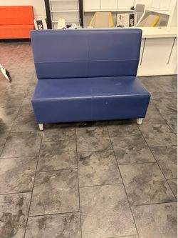 53x 27 x 41in - seating bench - leather - very sturdy quailty