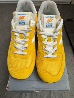 Mens New Balance 574, size 9