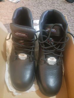 New In Box Size 13 Wide Steel Toe Skechers Work Boot