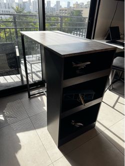 Dinning Table