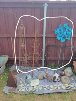 Vintage trellises, garden spinner, for $25