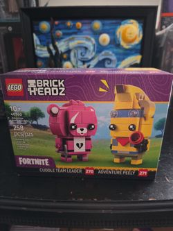 Fortnite Lego brick headz set