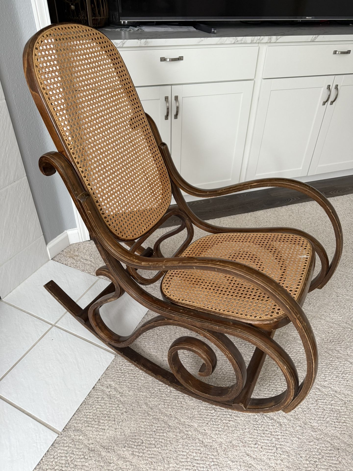 Cane Antique Wicker Rocking Chairs Plantation Cane Rocker (TC-#990)