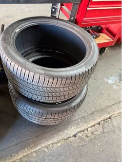 Pirelli run flat tires 305/35/20