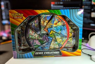 Pokémon TCG Eevee Evolutions Premium Collection Box – Sealed