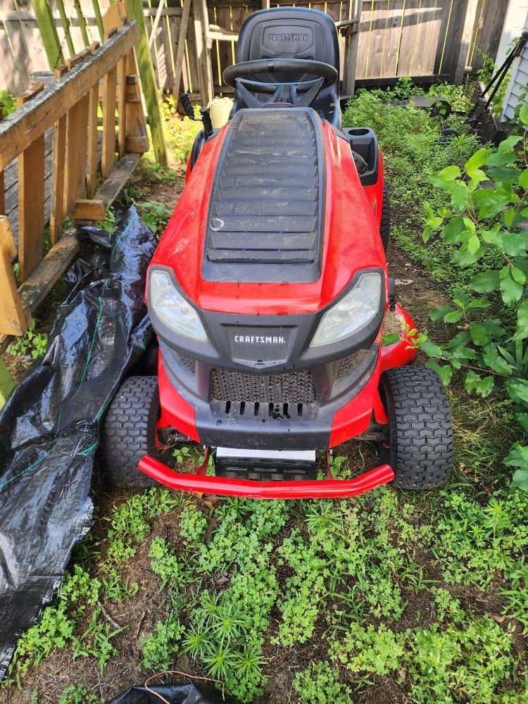Craftsman Riding Mower