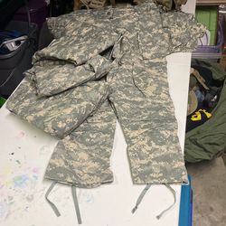 (3) Pair Of ACU TROUSERS PANTS MILITARY MEDIUM REGULAR