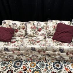 Free Couch 
