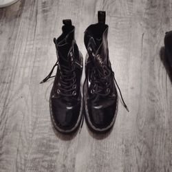 Dr Martens Air Cushion Sole Boots