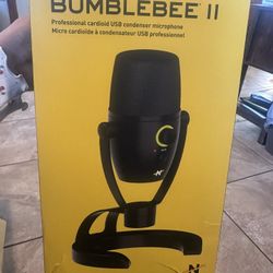 Bumblebee Microphone 