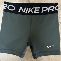 Nike Pro Shorts Size Medium- Like New! 