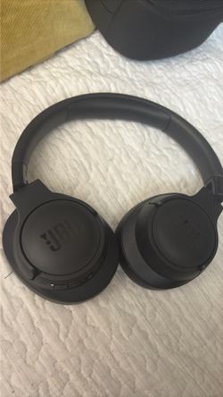 JBL Tune 720 BT