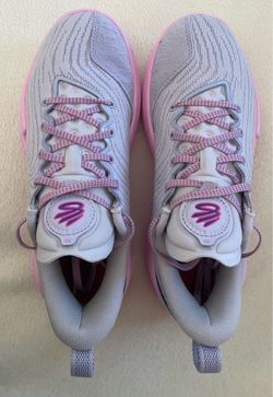 UA- Curry Flow 12- men’s 6- LIKE NEW